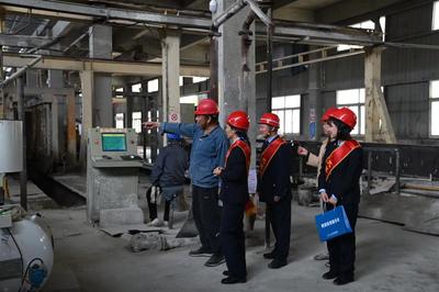大冶市稅務局綠稅團隊 釋放綠色稅能量，助建材銷售企業(yè)實現(xiàn)綠色蝶變